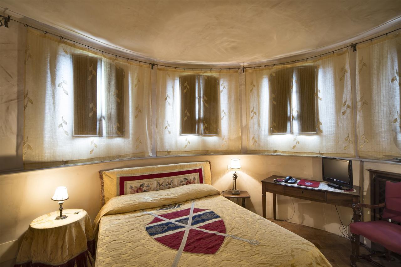 Hotel Castello Di Vigoleno Kültér fotó