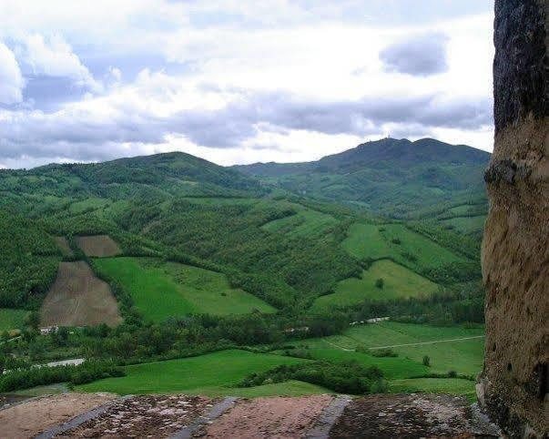 Hotel Castello Di Vigoleno Kültér fotó