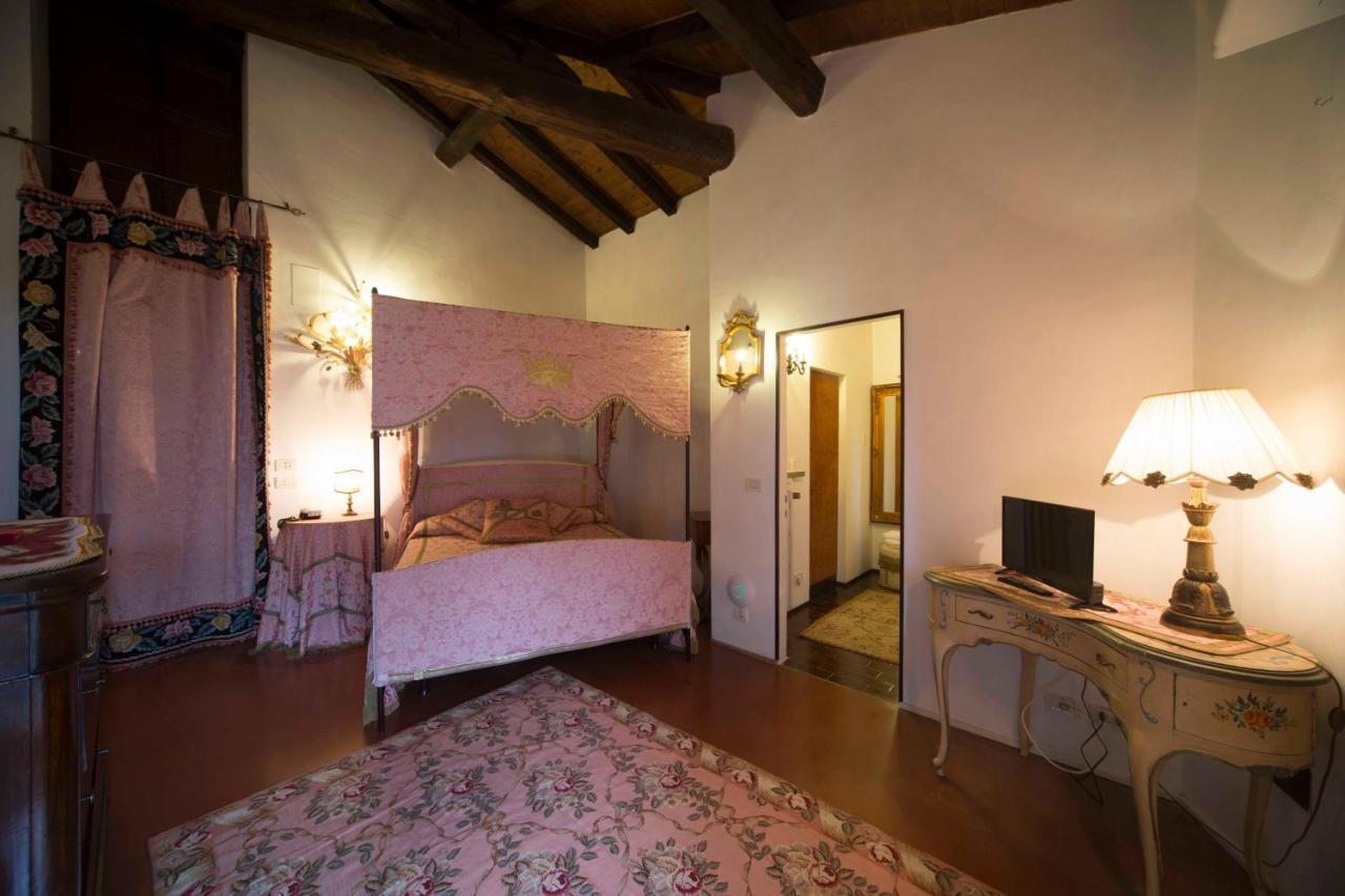 Hotel Castello Di Vigoleno Kültér fotó