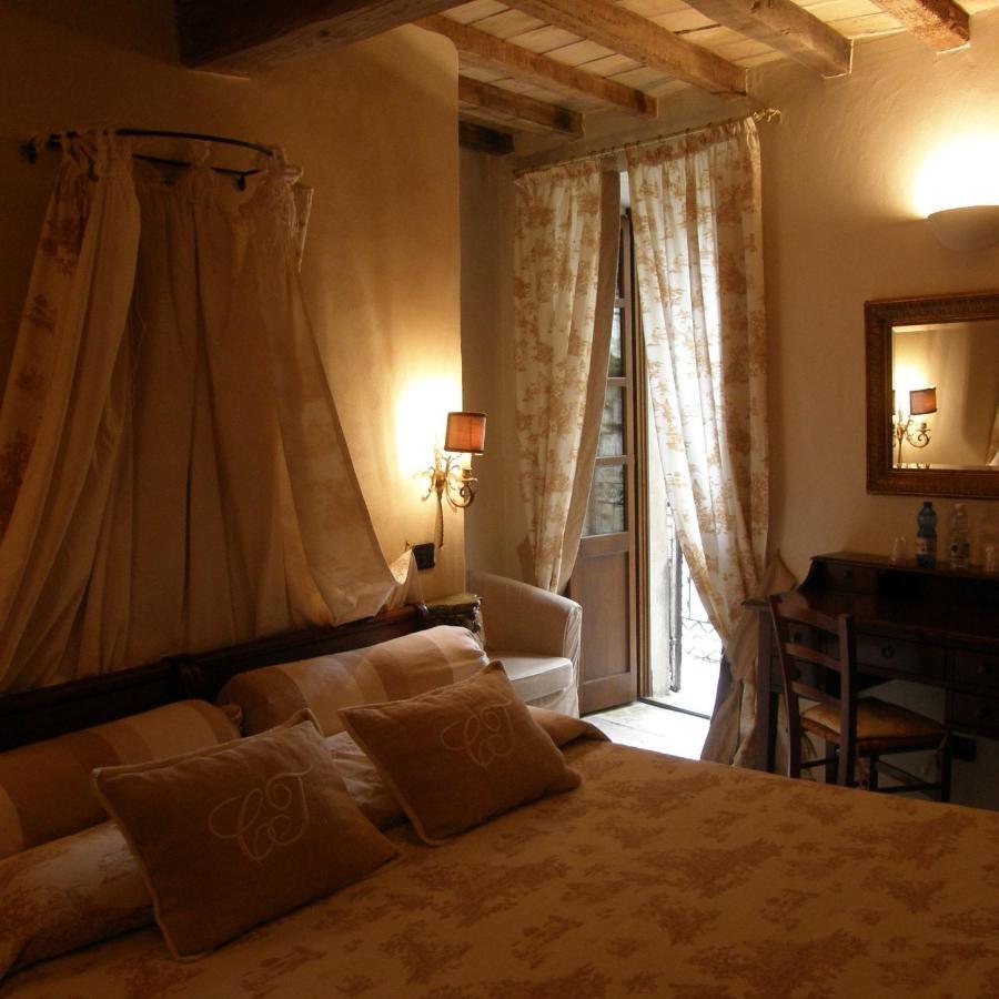Hotel Castello Di Vigoleno Kültér fotó